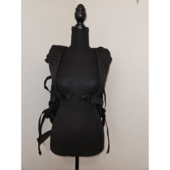 New! Outdoor Tactical Backpack Large Black Hiking Camping Hunting 20x15x8 - Picture 3 of 10